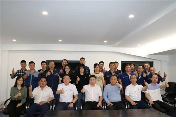 國威管理升級項目動員大會合影 國威管理升級項目動員大會合影