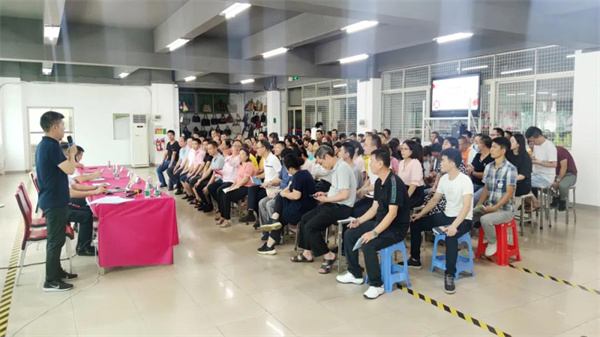 熱烈祝賀中山佳寧皮具制品有限公司系統(tǒng)管理升級(jí)項(xiàng)目啟動(dòng) 熱烈祝賀中山佳寧皮具制品有限公司系統(tǒng)管理升級(jí)項(xiàng)目啟動(dòng)